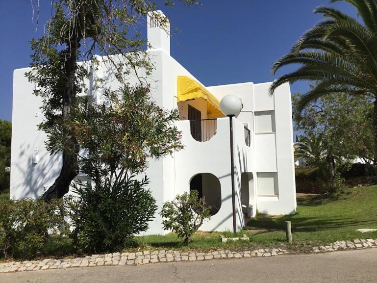 Отель Prado Do Golf Виламура Экстерьер фото